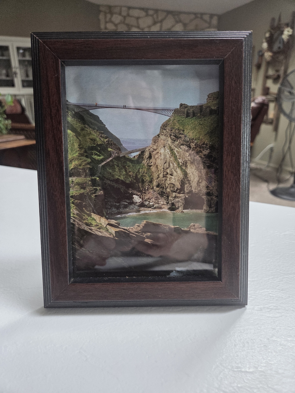 Wood Grain Photo Frame in Dark Brown -